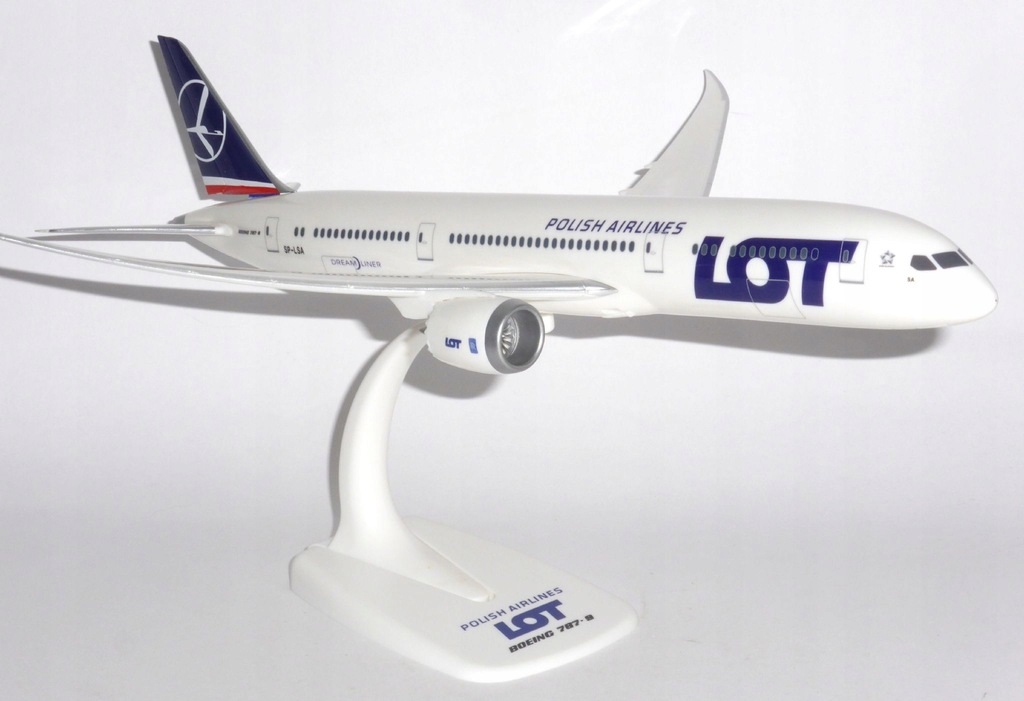 Купить Модель самолета Boeing 787-9 Dreamliner LOT: отзывы, фото, характеристики в интерне-магазине Aredi.ru