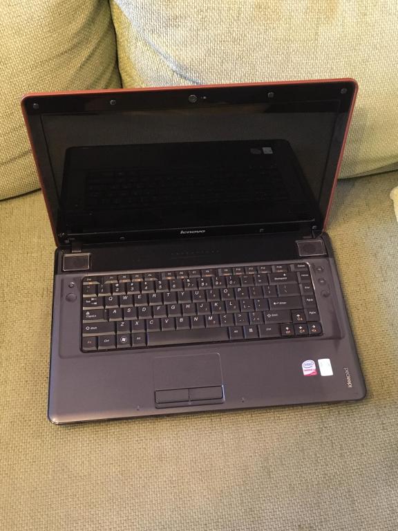 Laptop Lenovo y550