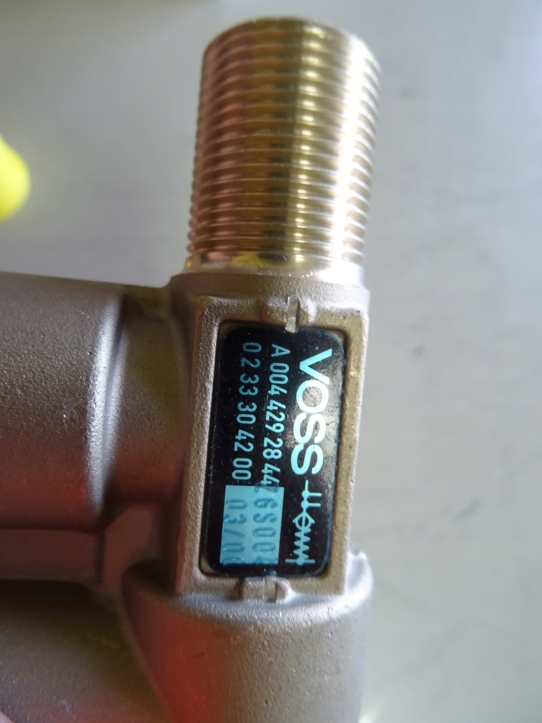 ZAWÓR ZWROTNY MERCEDES A0044292844 OEM - 12435773086