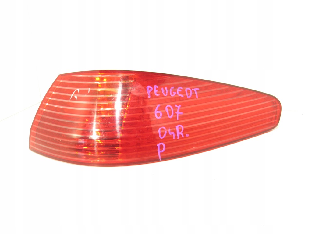 LAMPA PRAWY TYŁ PEUGEOT 607 I SEDAN 99-10R EU