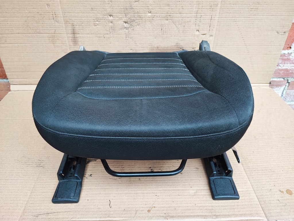 Ford Mondeo MK5 siedzisko fotel lewy przód stelaż