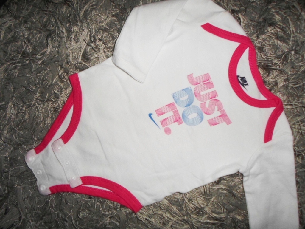 BODY ROZM.6-9M NIKE