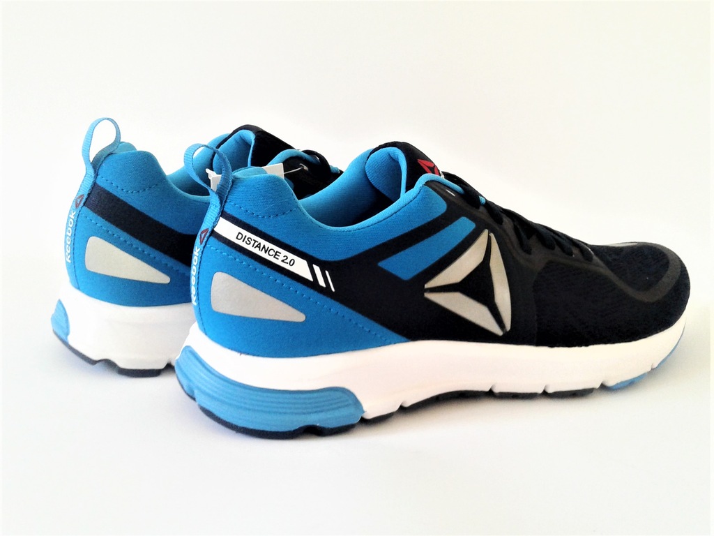 reebok distance 2.0