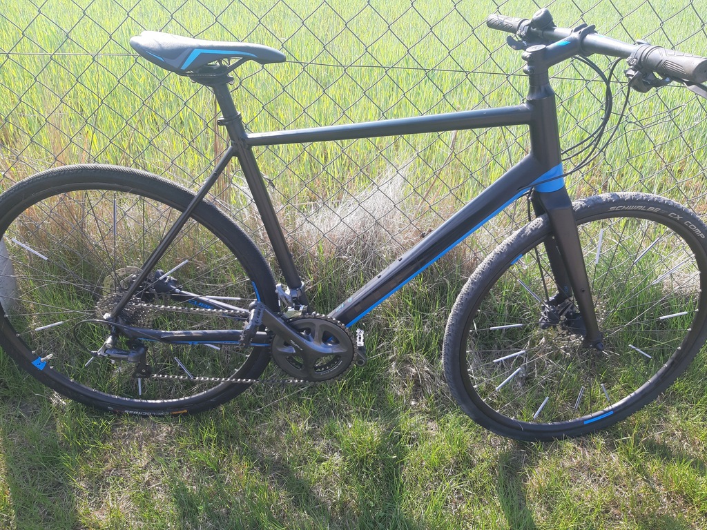 Rower crossowy Cube SL ROAD rama 23 cale 28 czarny 12127200273