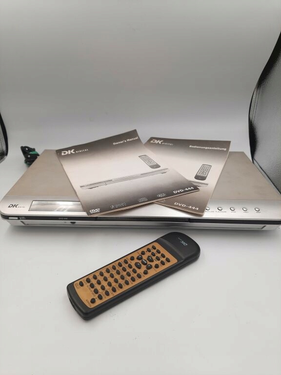 ODTWARZACZ DVD DK DIGITAL DVD-444 + PILOT