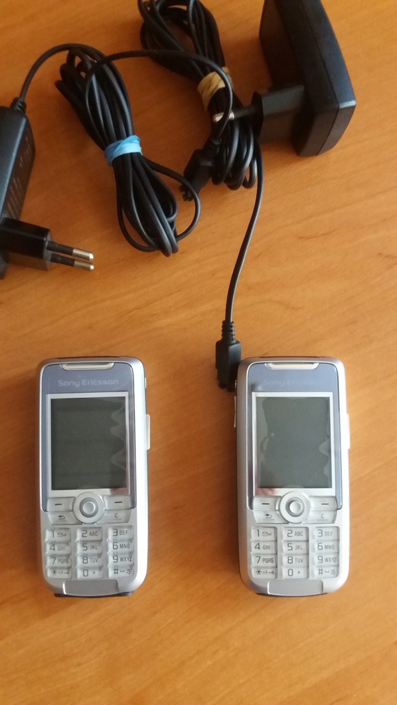 Купить КРАСИВЫЙ SONY ERICSSON K700i SILVER БЕЗ SIM PL!: отзывы, фото, характеристики в интерне-магазине Aredi.ru