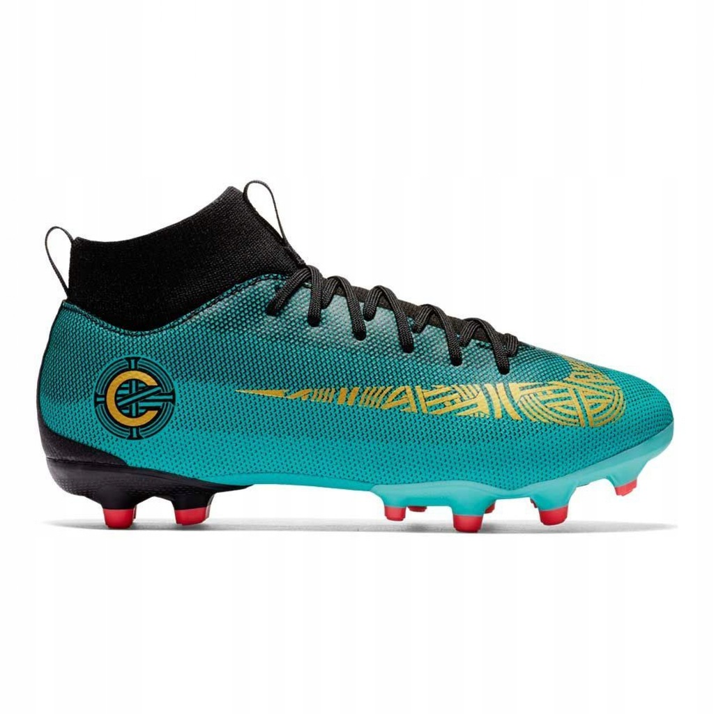 Футбольные бутсы Nike Mercurial