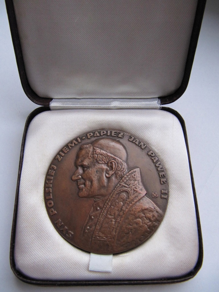 Medal Jan Paweł II 1978 r.. Sygn. Edward Gorol.