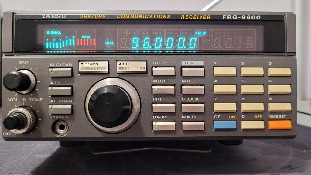 YAESU FRG-9600