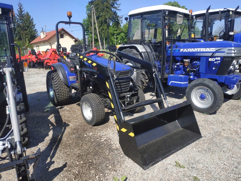 Купить Минитрактор Farmtrac 26 сельскохозяйственный трактор: отзывы, фото, характеристики в интерне-магазине Aredi.ru