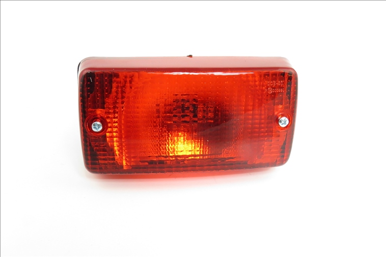 Lampa przeciwmgielna czerwona FIAT 126p 7185073087