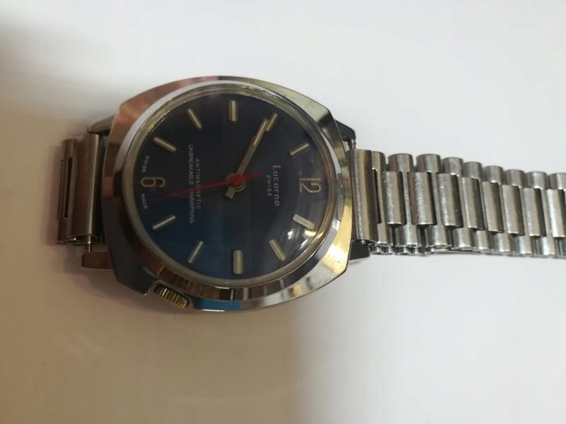 ZEGAREK LUCERNE SWISS MADE ANTIMAGNETIC