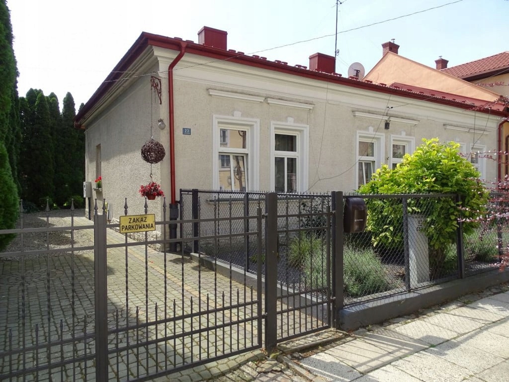 Dom, Jarosław (gm.), 340 m²