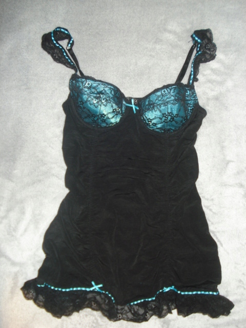 LA SENZA czarna koronkowa koszulka nocna 75C M/38