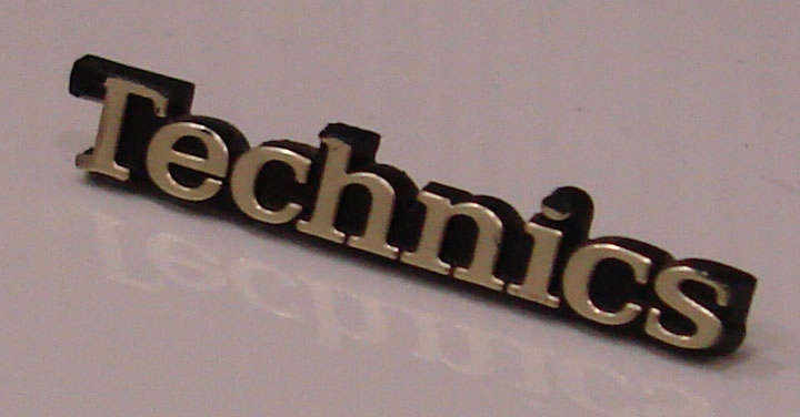 TECHNICS - LOGO ZNACZEK NAPIS EMBLEMAT - ORYGINAŁ