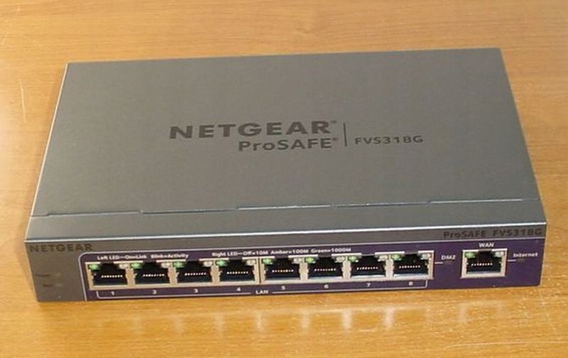 Купить Netgear FVS318G ProSafe SSL VPN 8xGB: отзывы, фото, характеристики в интерне-магазине Aredi.ru