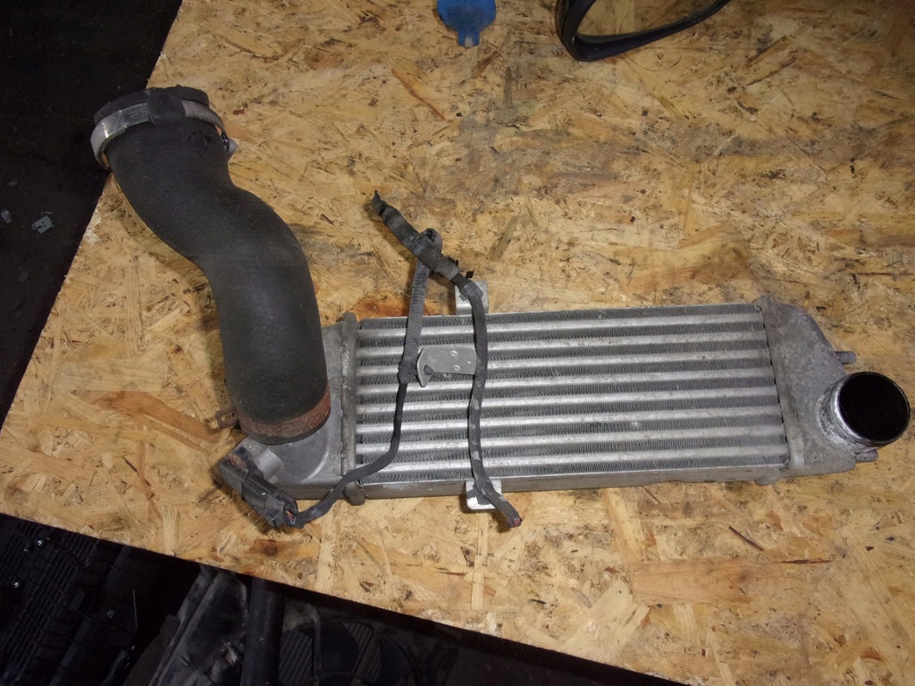 HYUNDAI I30 I CHŁODNICA INTERCOOLER 1.6 CRDI 12661284193 oficjalne