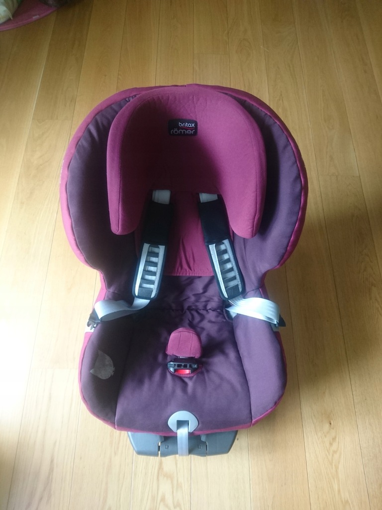 Fotelik Römer Safefix Plus 9-18 kg, system Isofix