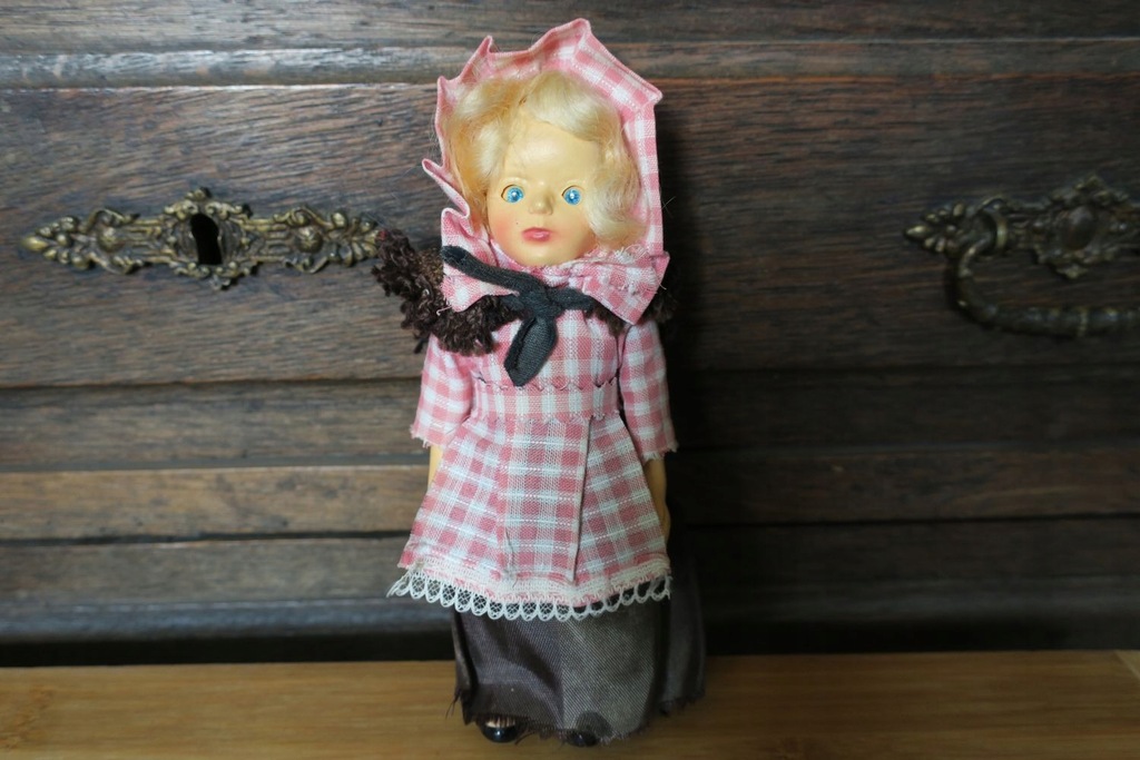 Stara kolekcjonerska celuloidowa lalka Jersey