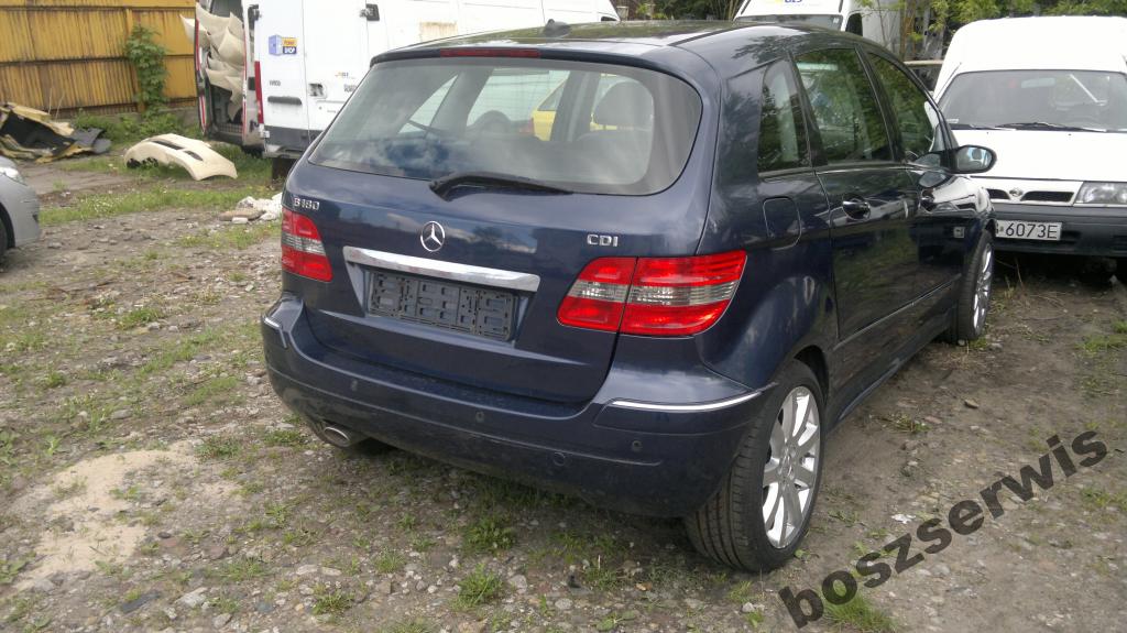 MERCEDES B KLASA W245 TYŁ BŁOTNIK LEWY ĆWIARTKA