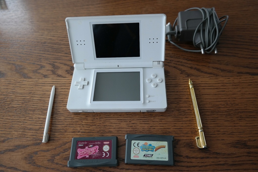 Konsola Nintendo DS Lite USG-001 gry babyz spongebob