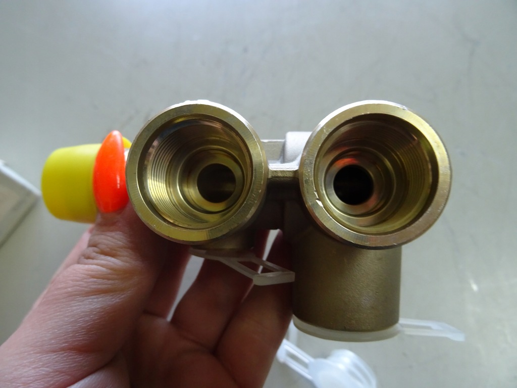 ZAWÓR ZWROTNY MERCEDES A0044292844 OEM - 12435773086