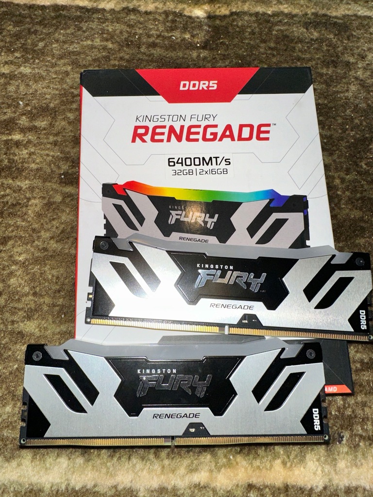 Pamięć RAM KINGSTON Fury Renegade RGB 32GB 6400MHz