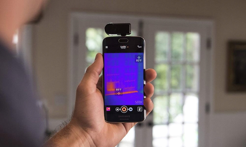 Купить Тепловизионная камера Seek Thermal Compact для iOS: отзывы, фото, характеристики в интерне-магазине Aredi.ru