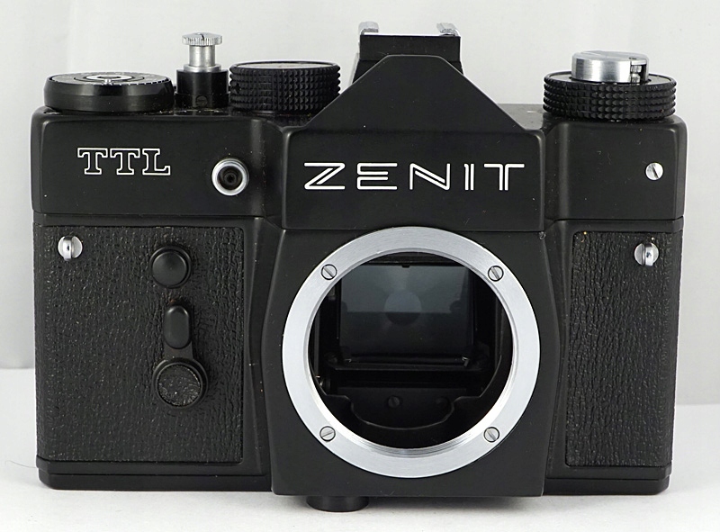 ZENIT TTL z futerałem (28)