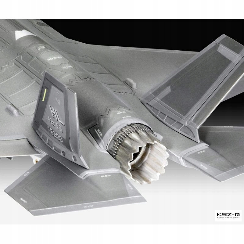 Купить REVELL 03868 - Самолет F-35A Lightning II 1/72: отзывы, фото, характеристики в интерне-магазине Aredi.ru