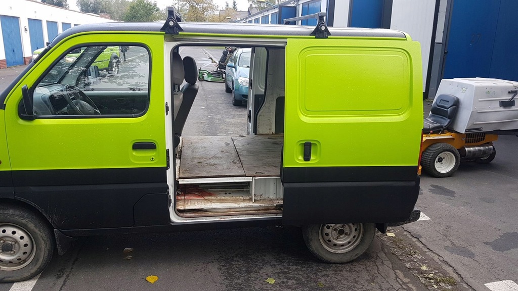 Miejski samochód dostawczy SUZUKI CARRY 8478735451