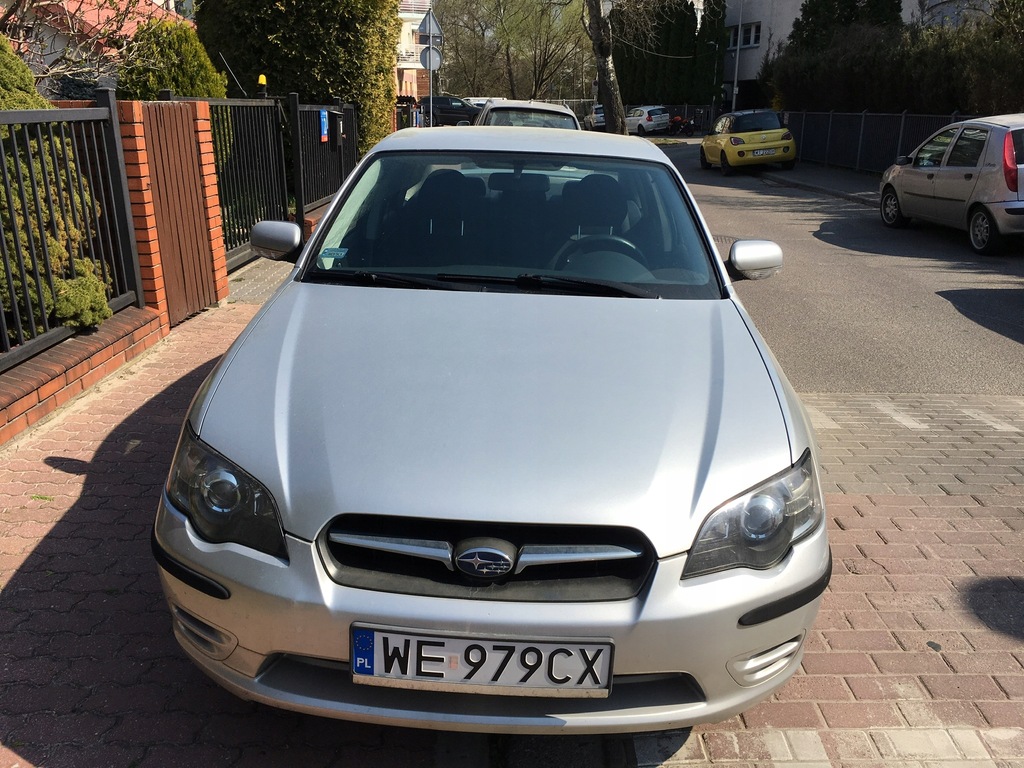 samochód osobowy Subaru Legacy 2004 r. salon PL