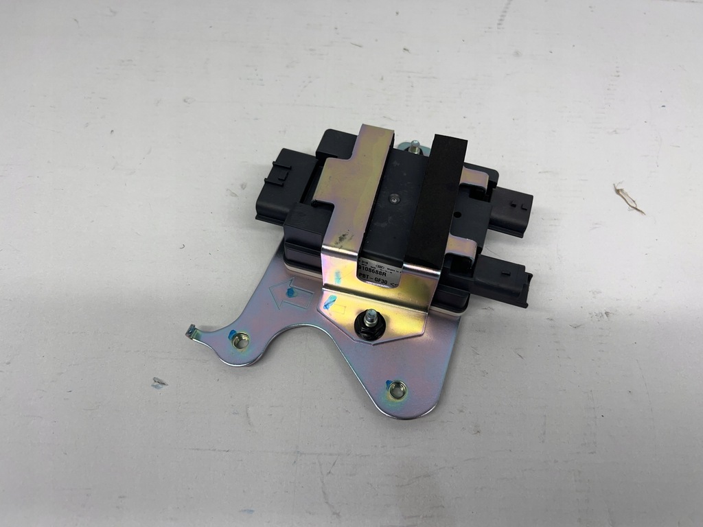 Koleos II moduł pompy paliwa 169108688R