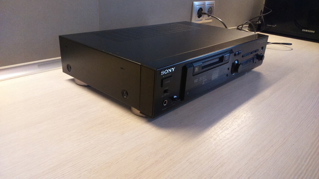 MINIDISC SONY MDS303 KMS210A BCM 8052837427 oficjalne archiwum