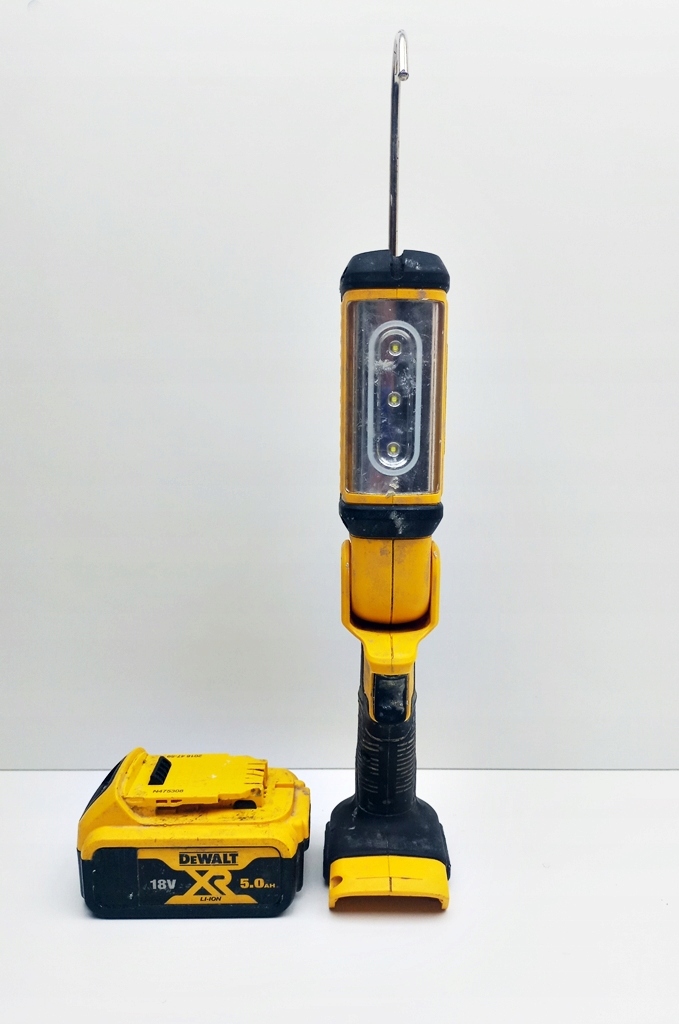 Lampa warsztatowa DeWalt DCL050-XJ GRATIS aku MM