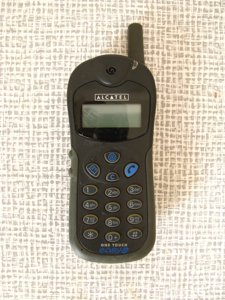 Stary telefon komórkowy ALCATEL, cegłą z antenką