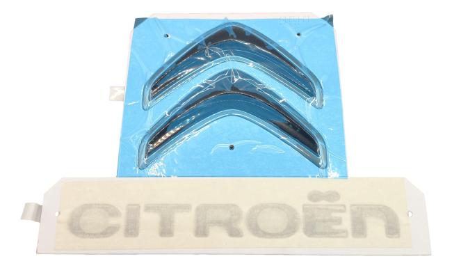 9818228080 EMBLEMAT KLAPY BAGAŻNIKA TYŁ MONOGRAM OE PSA CITROEN C3 B618