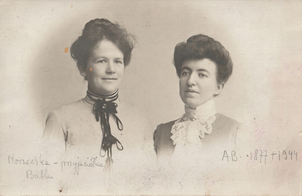 Pani Bronikowska z przyjaciółką Norweżką - ok 1910