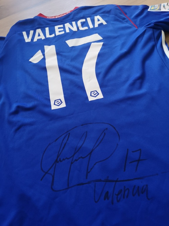 Koszulka meczowa Valencia z autografem Piast Gliwi
