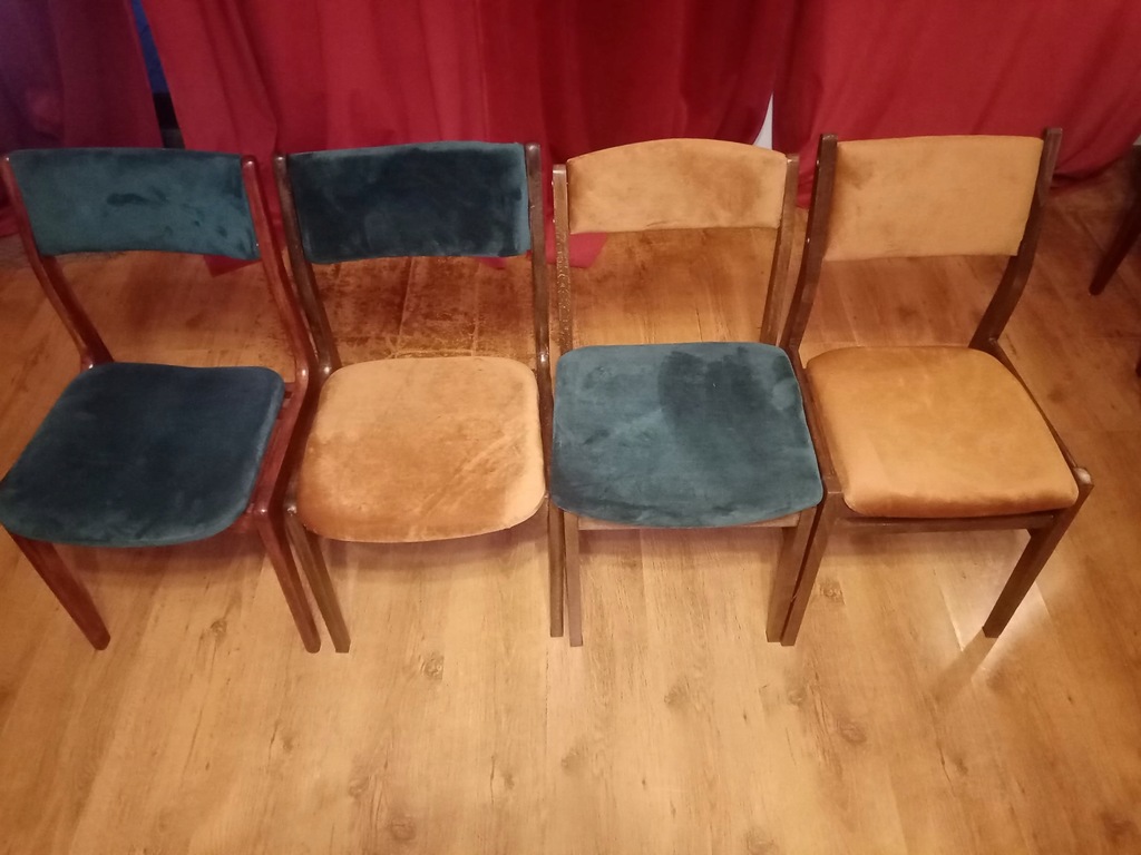 4 krzesła PRL po renowacji