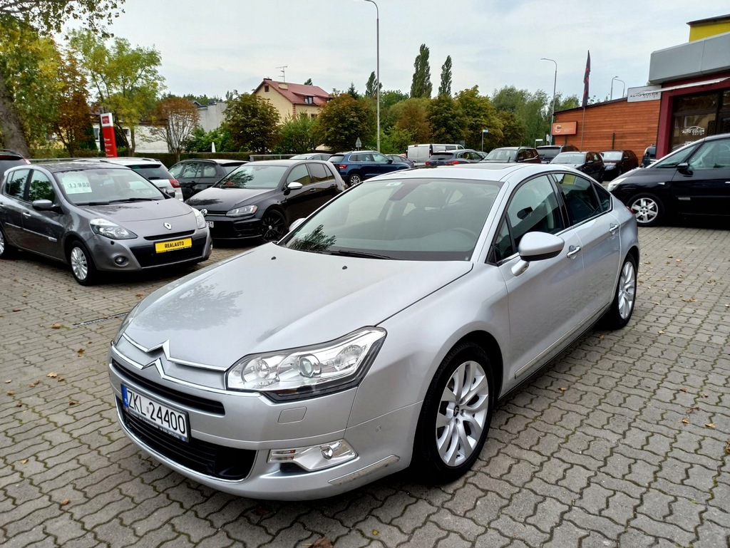 Купить CITROEN C5 III 3.0 HDi 241 л.с., автомат, небольшой пробег: отзывы, фото, характеристики в интерне-магазине Aredi.ru