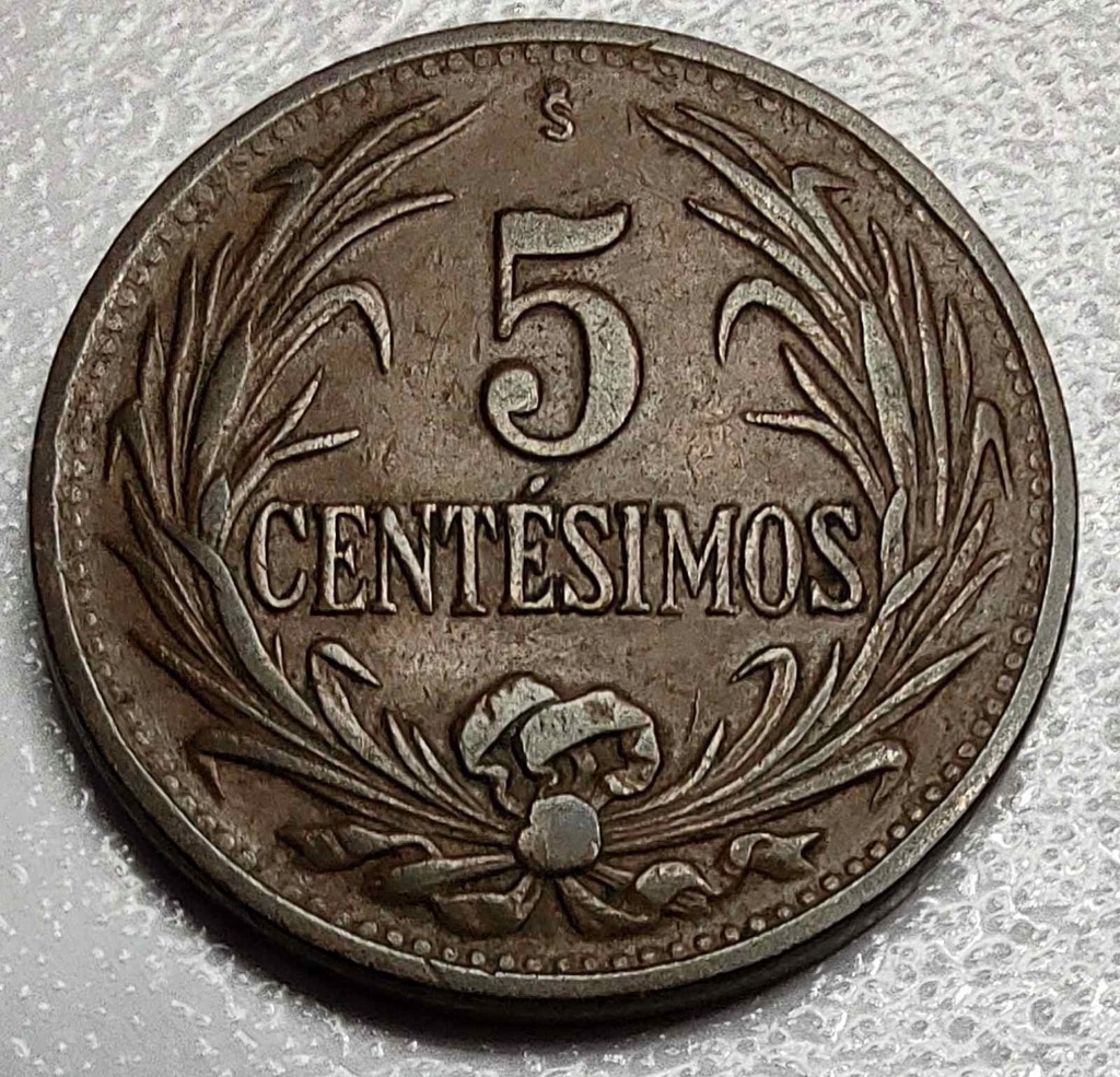 1577c - Urugwaj 5 centésimos, 1944