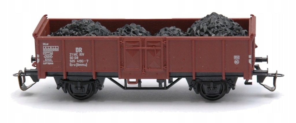 Odkryty wagon towarowy załadowany węglem BTTB TT 4245