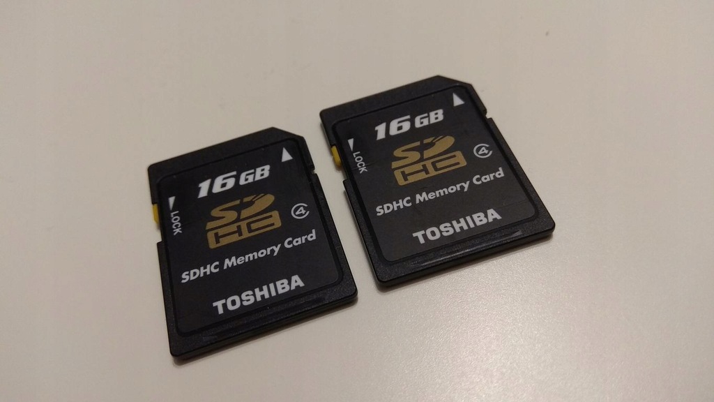 Karty TOSHIBA 16 GB - 2 sztuki BCM
