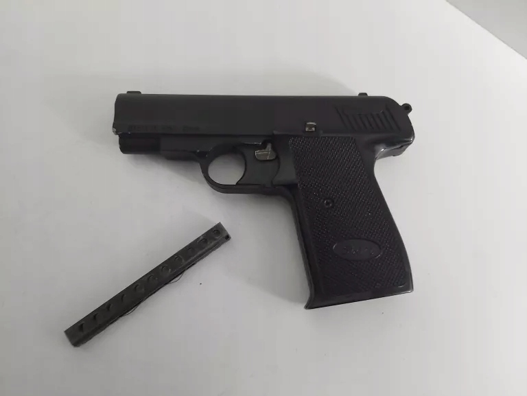 PISTOLET HUKOWY START 3 KAL 6MM