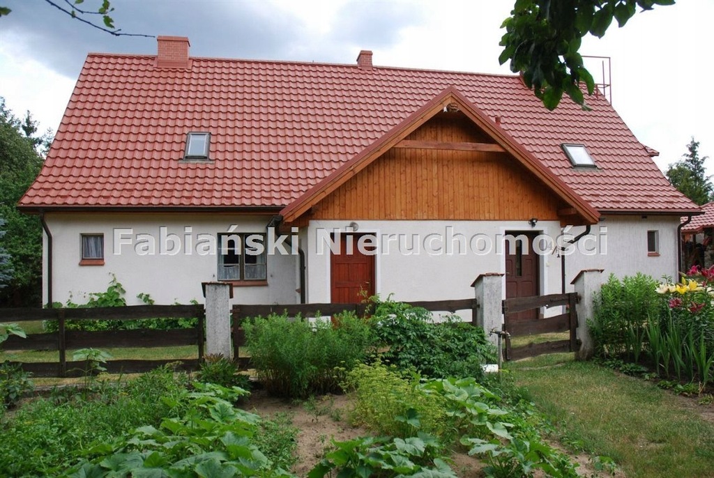 Dom, Golin, Człopa (gm.), Wałecki (pow.), 150 m²