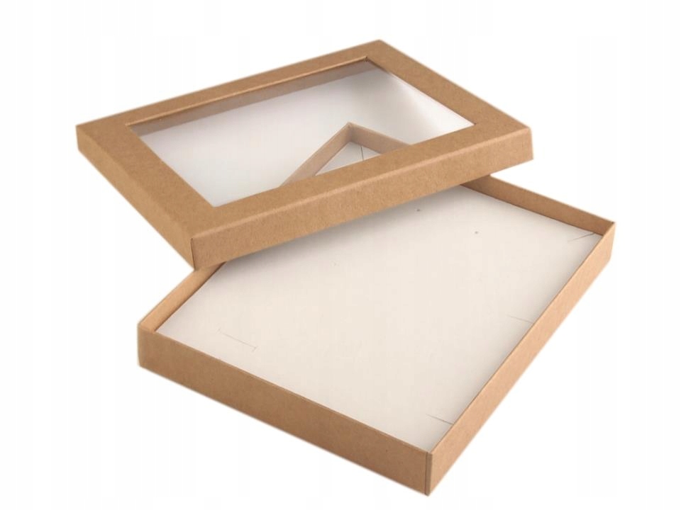 Pudełko z okienkiem wyściełane 16x19,5 cm 30szt