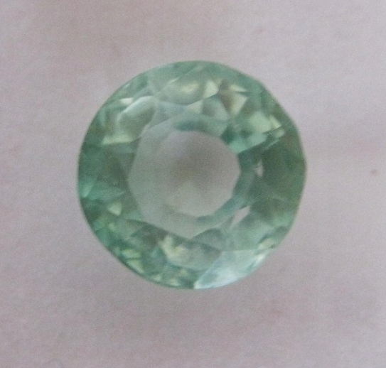 Turmalin zielony 4,3 CT - Certyfikat