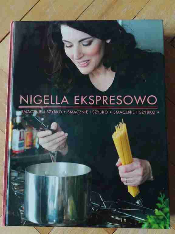 Nigella Lawson ekspresowo książka kucharska