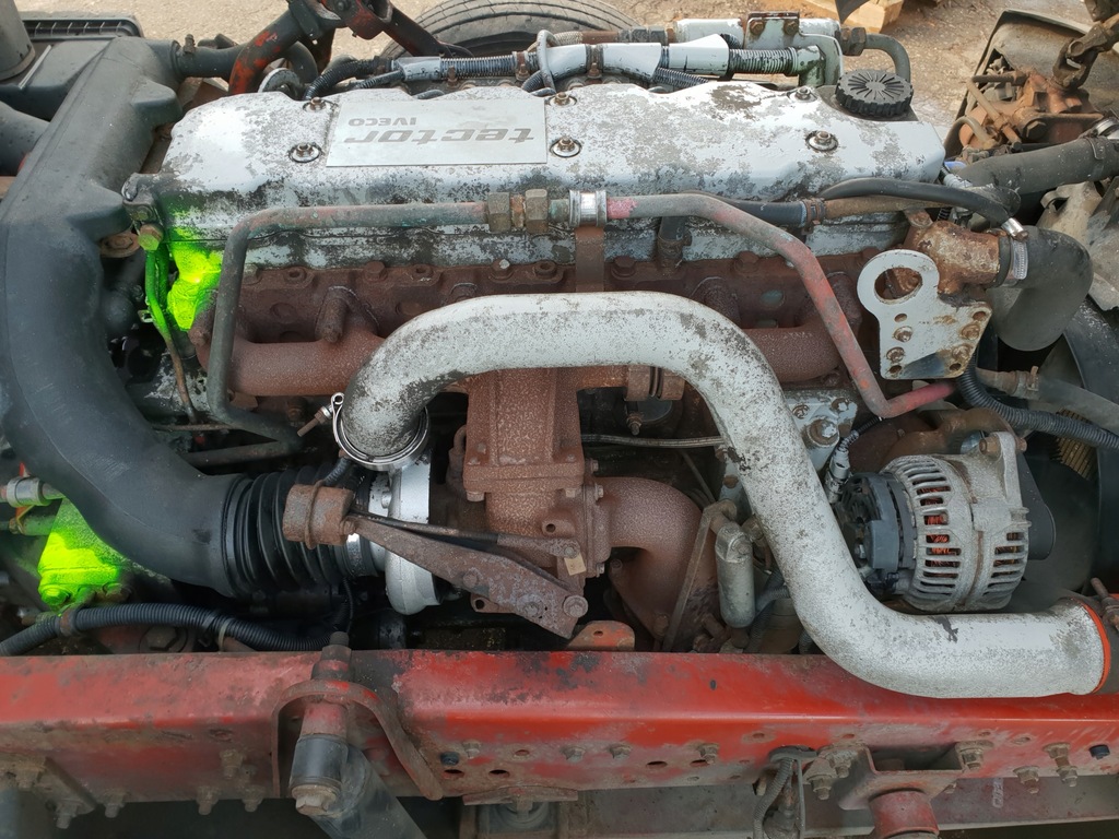 Ивеко еврокарго тектор. Топливная система ивеко еврокарго 75е17. Двигатель тектор 6 ивеко еврокарго. Двигатель f4ae0481a ивеко тектор трубки топливные. 9.